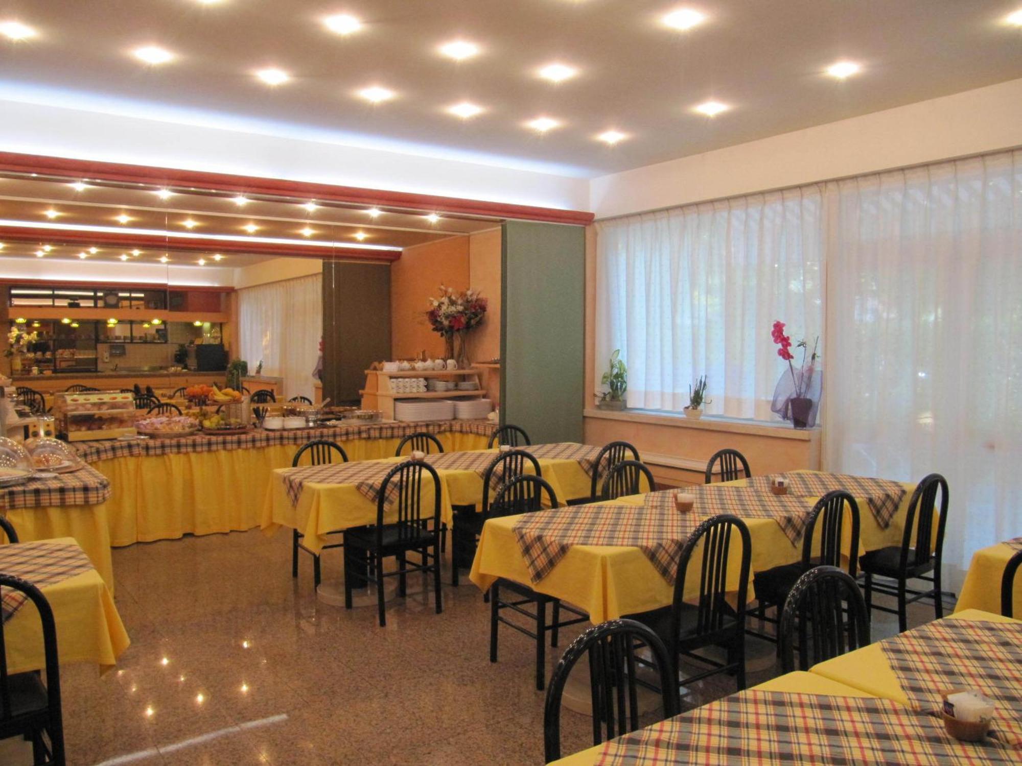 Hotel Garden Noale Dış mekan fotoğraf